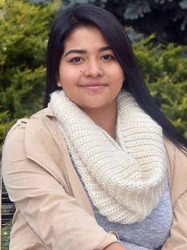 CSU scholarship recipient Dianna Carrillo Martinez